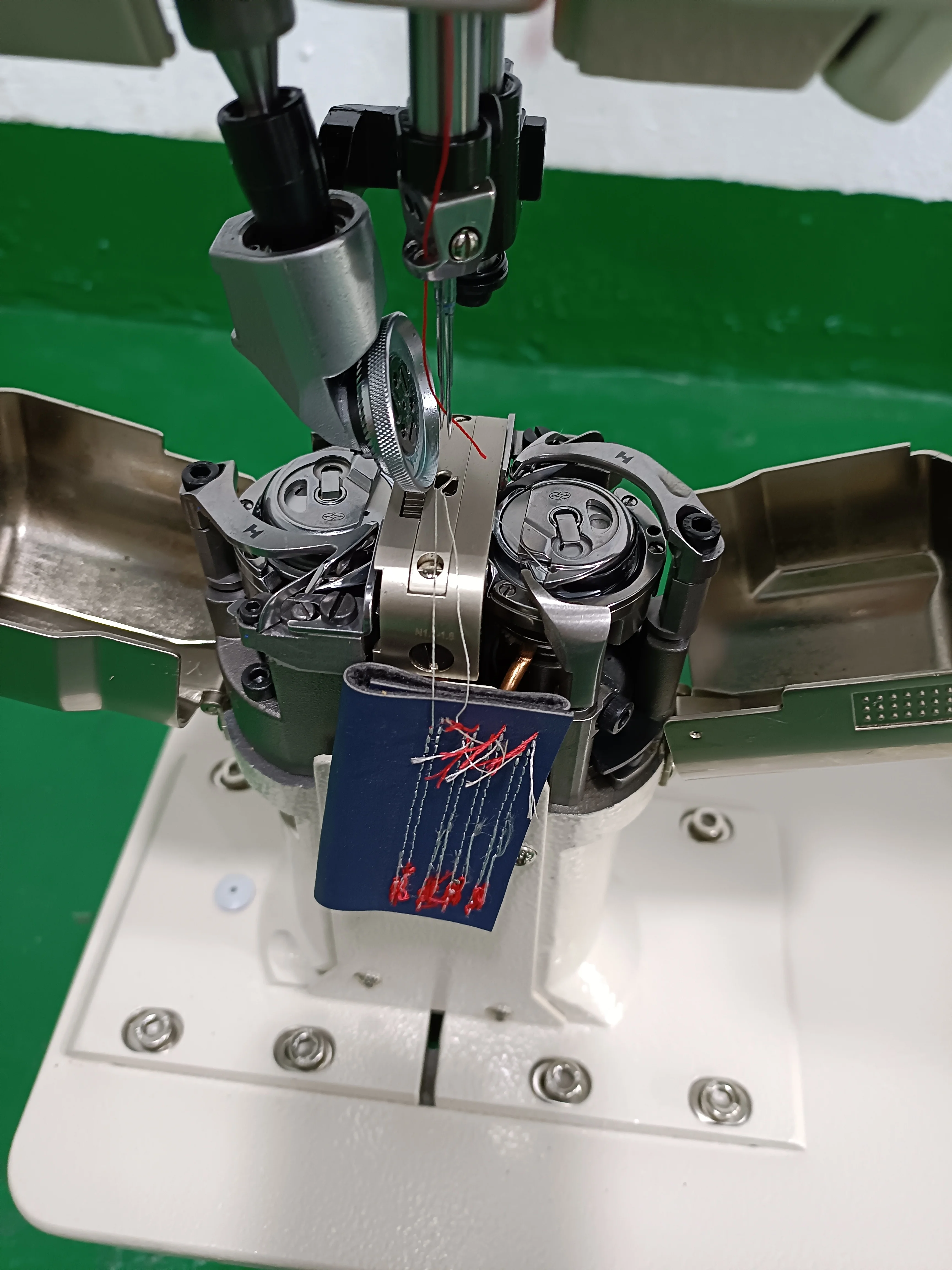 Single needle post china high speed sewing machine industrial shoe sewing machine industrial