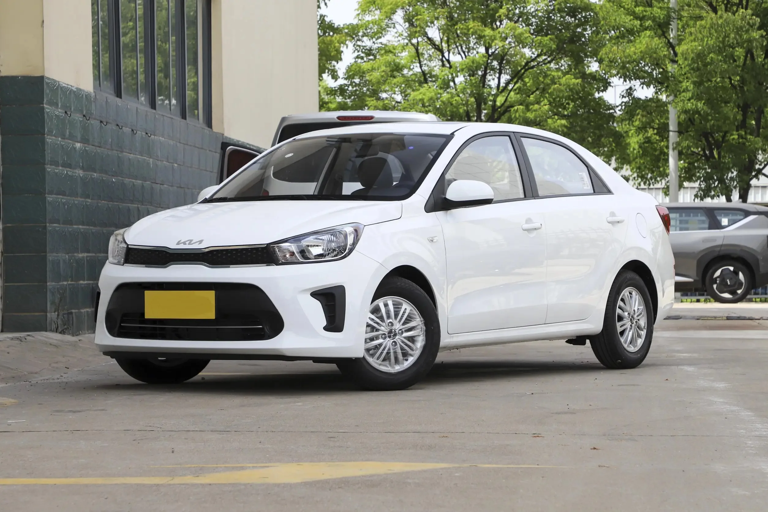 KIA Sonet китайский новый автомобиль 5 дверей 1 т 115HP l4 IVT