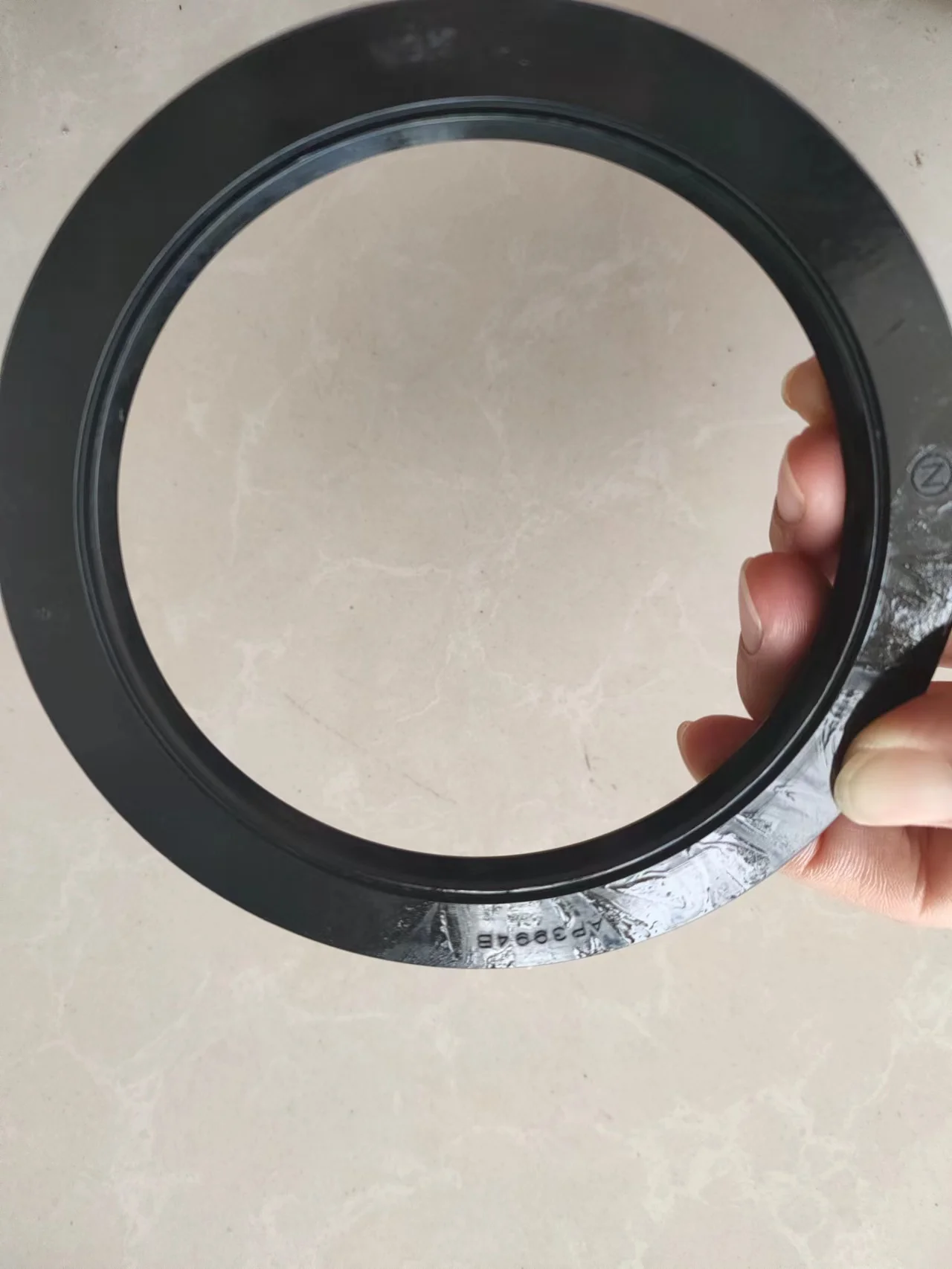 High Pressure Shaft Seal TCN Type NBR Rubber Oil Seal AP14282