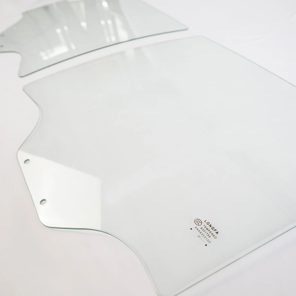 OEM Tempered glass side window for automobile spare parts