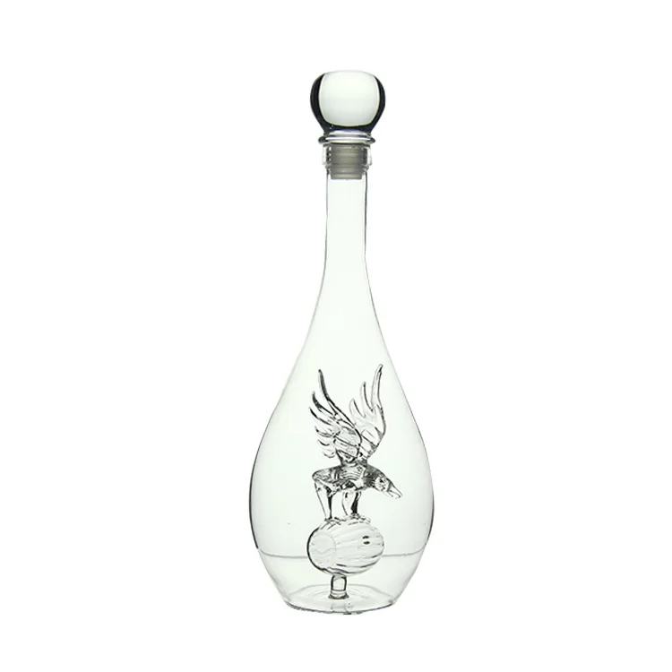 Wholesale Handmade whiskey eagle bottles customized glass whiskey bottles for the vodka whiskey bottle