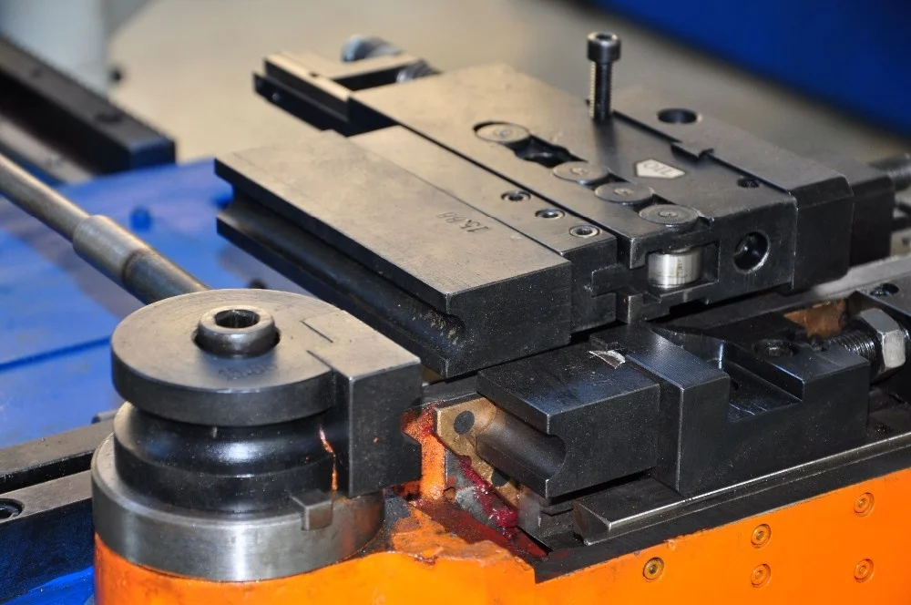 Factory Sale Aluminum Tube  Pipe Bending Machine CNC Bending Machine Automatic For Tube And Pipe