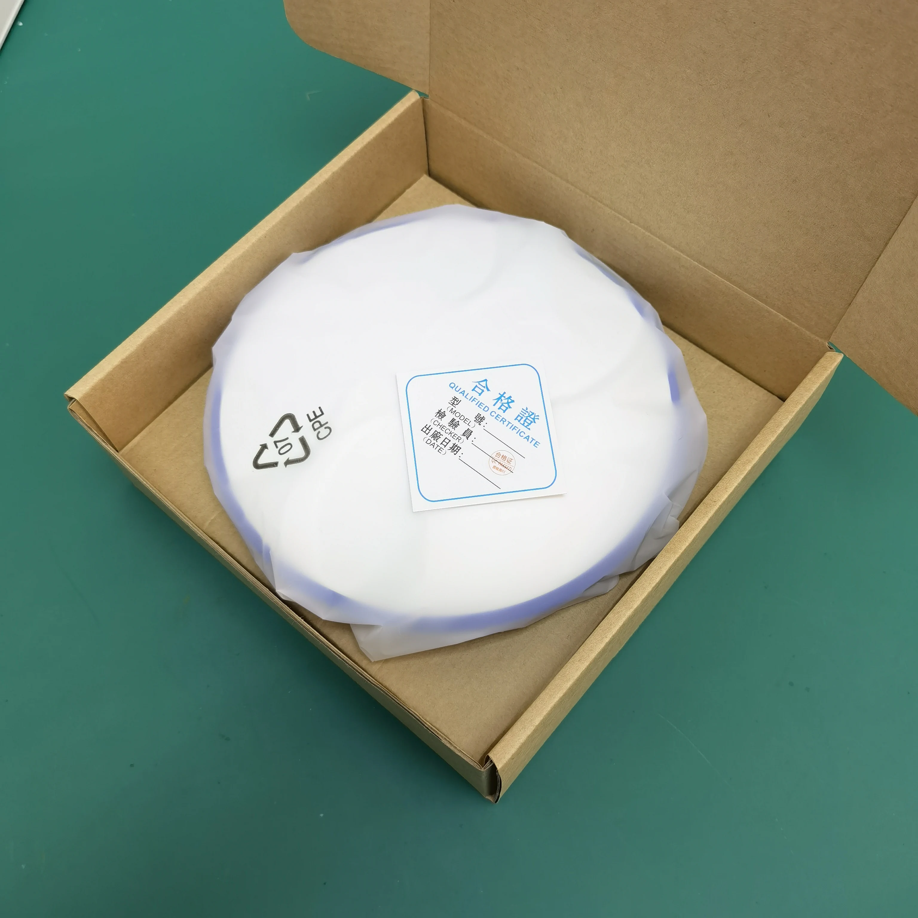 New GNSS L1 L2,L5  RTK rover gnss antenna GPS antenna high precision agriculture, RTK gps antenna GLONASS Galileo QZSS TOPGNSS