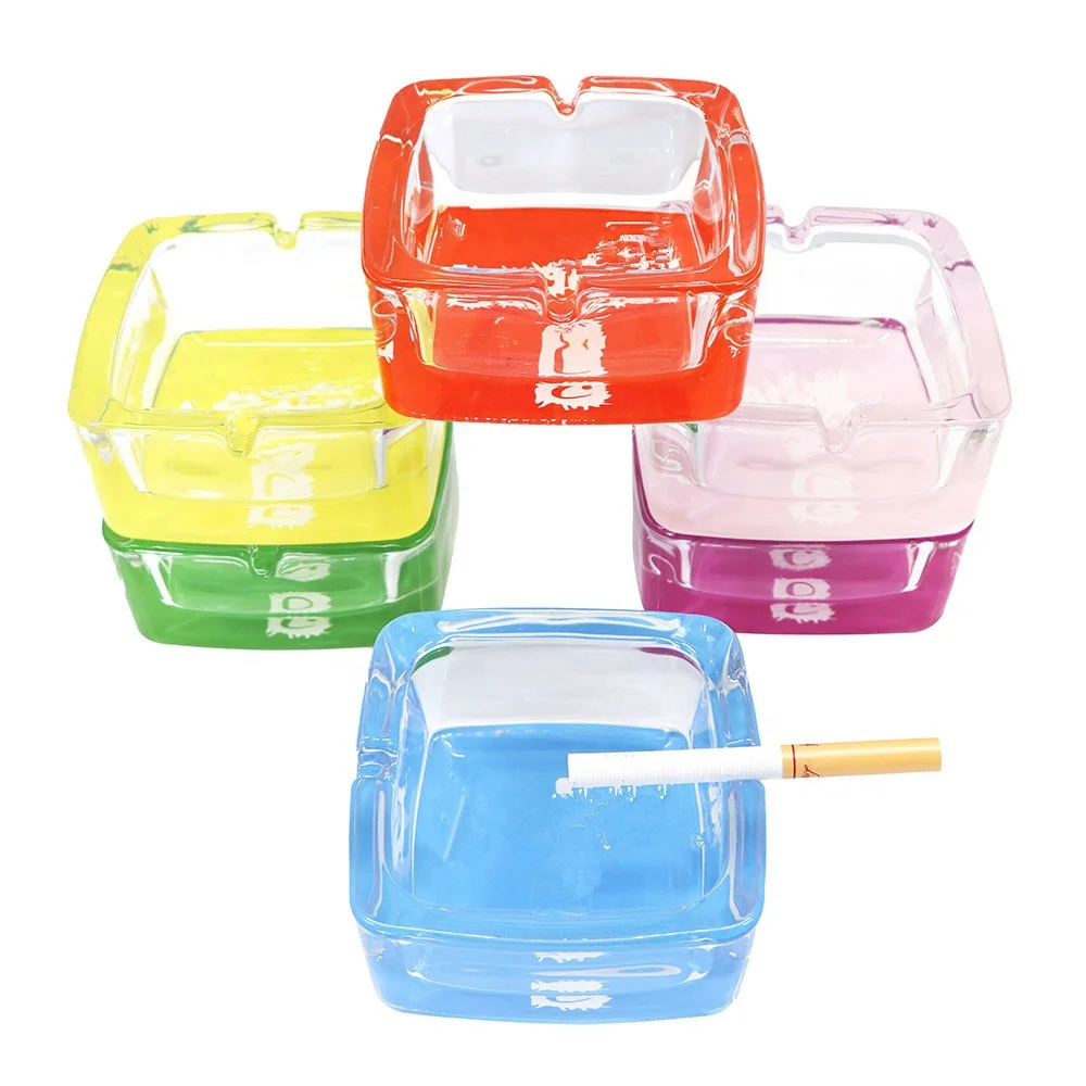 Ready to Ship Low Price Smoking Cigarette Ash tray 73 mm Dia. Square Crystal Ash trays Glass Ashtray