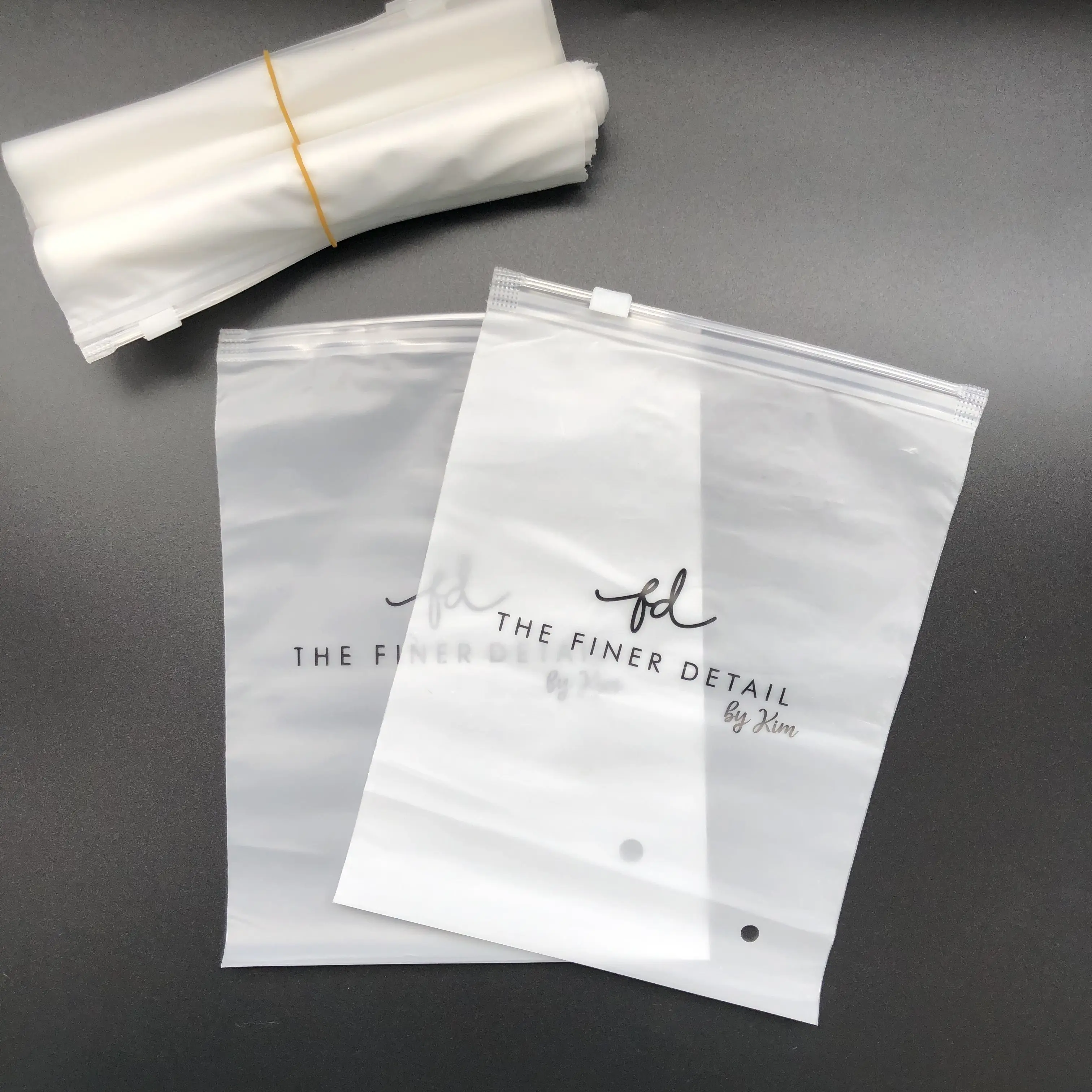 eco-friendly custom frosted plastic packaging zipper bags packing clothing logo printing zip lock garment packing bags