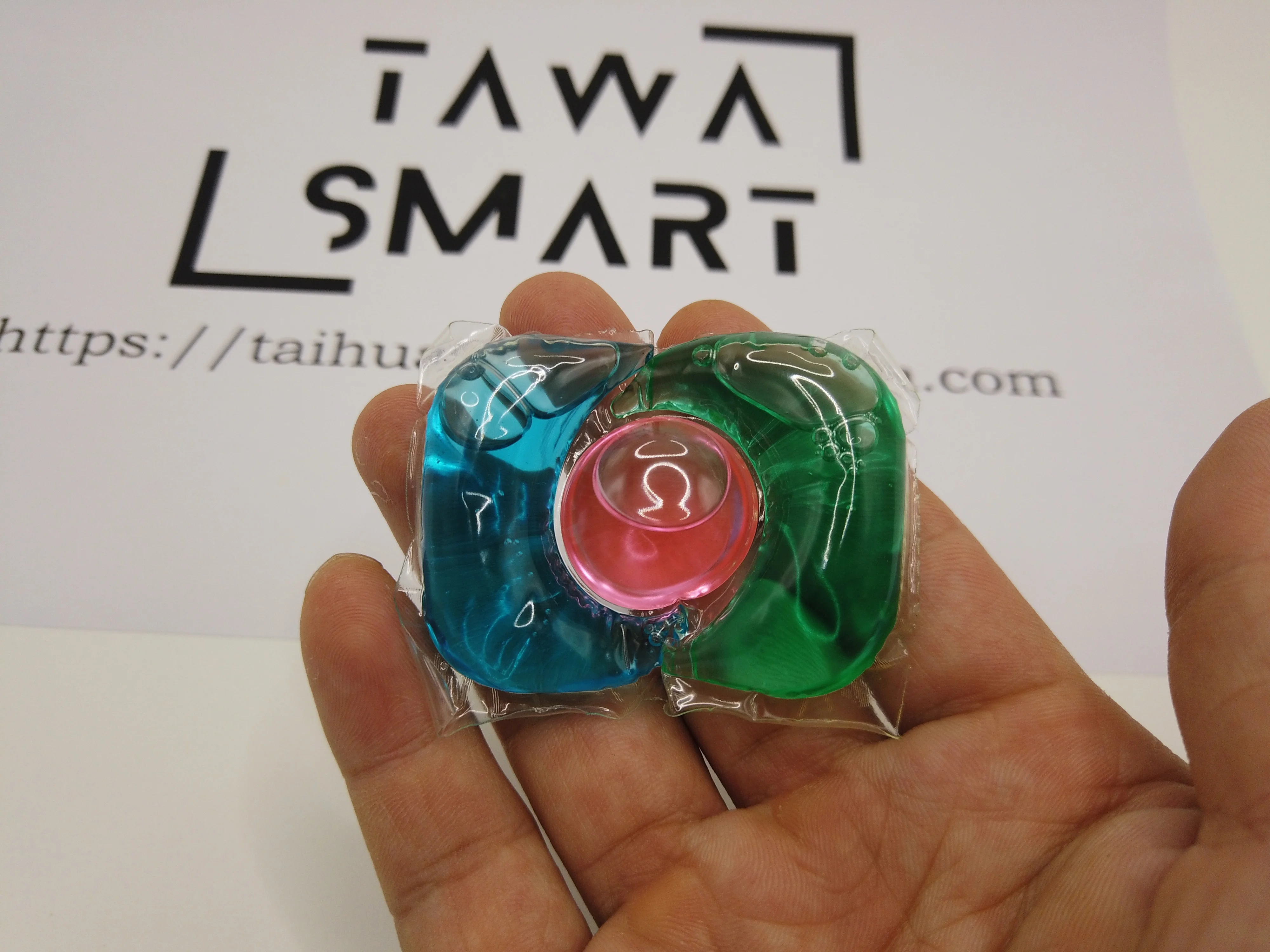 OEM ODM laundry detergent soap beads washing pods capsule manufacturer, HE 3 in 1 tough stain removal laundry gel ball pacs