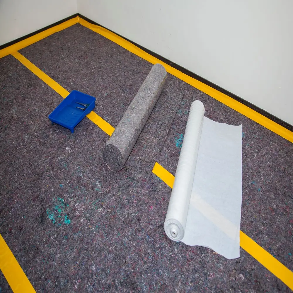 Cheap High Quality Painter Felt Cover Malervlies Anti-slip Waterproof Fleece Fabric Nonwoven Fabric 100% Polyester Plain Coated