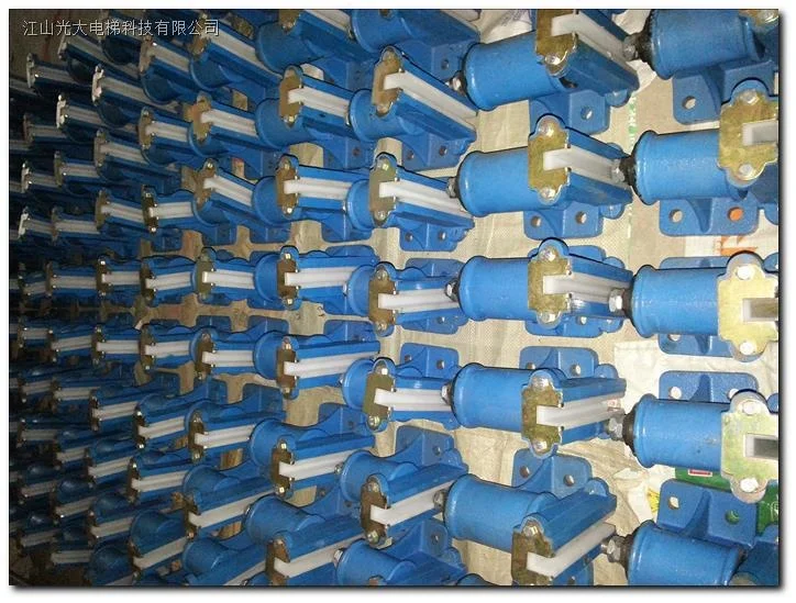 elevator guide shoe,elevator parts,cast iron,freight elevator,Movable guide shoe