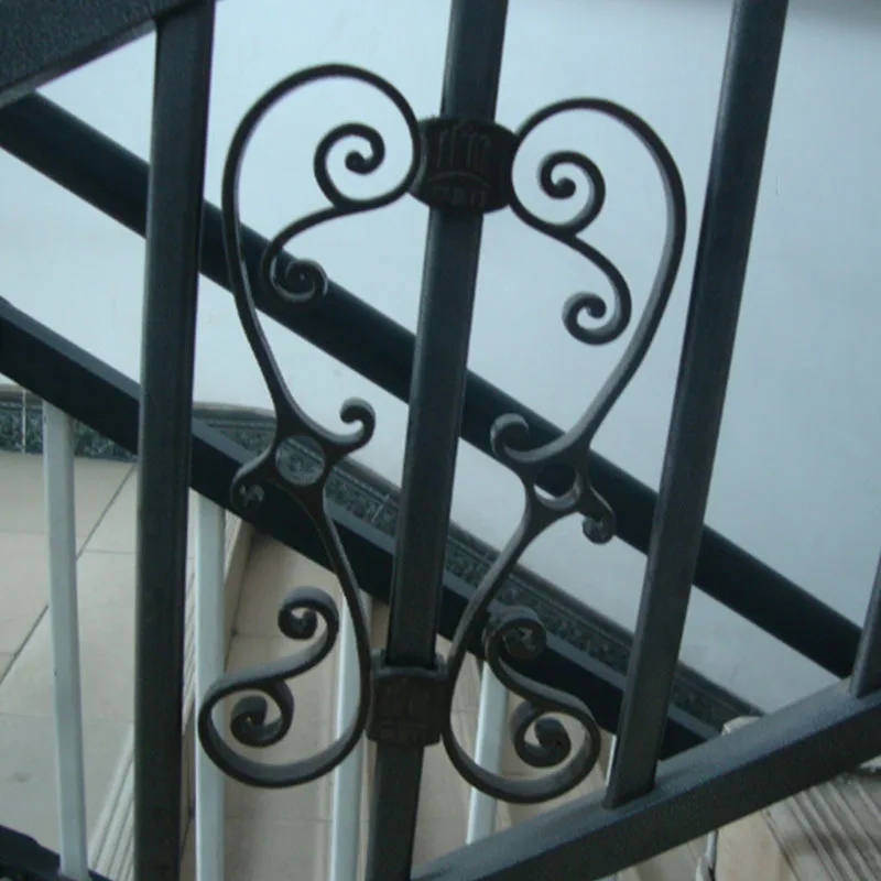 Privacy Modern Garden Metal Aluminum Slatted Fence Panels Worught Iron Stair Rail/Handrails For Outdoor Steps