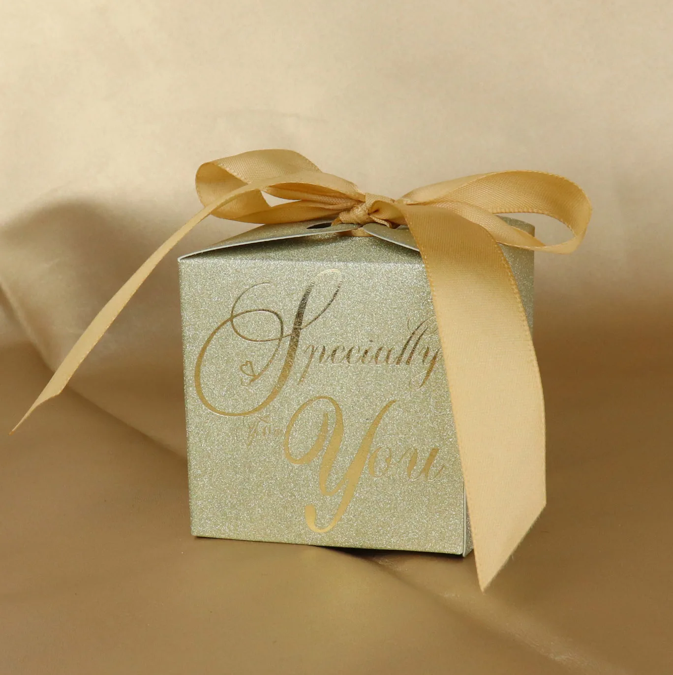 Gold Silver Luxury Birthday Party Wedding Favor Packaging Glitter Paper Gift Box Bag Sweet Candy Boxes With Ribbon