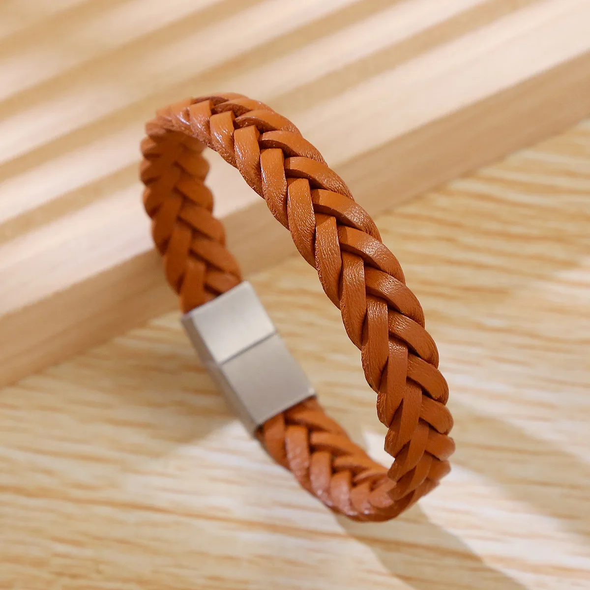 MCS017 Genuine Cowhide Leather Bracelet With Magnetic Clasp Braided Wristband for Men and Women Anniversary