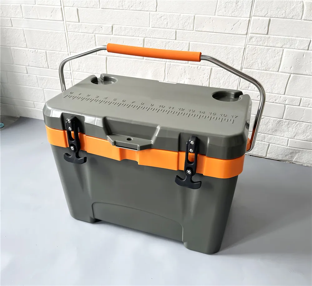 Special color ready Stock promotion cheap price high quality 25 L PU foam portable insulation box plastic ice cooler box