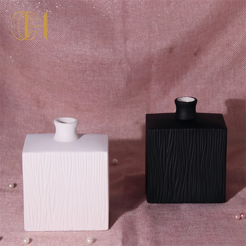 C&H New Style Stripped Hot Sale Reed Diffuser Home Fragrance Wholesale Homeware Ceramic Reed Diffuser And Candle Jar Set