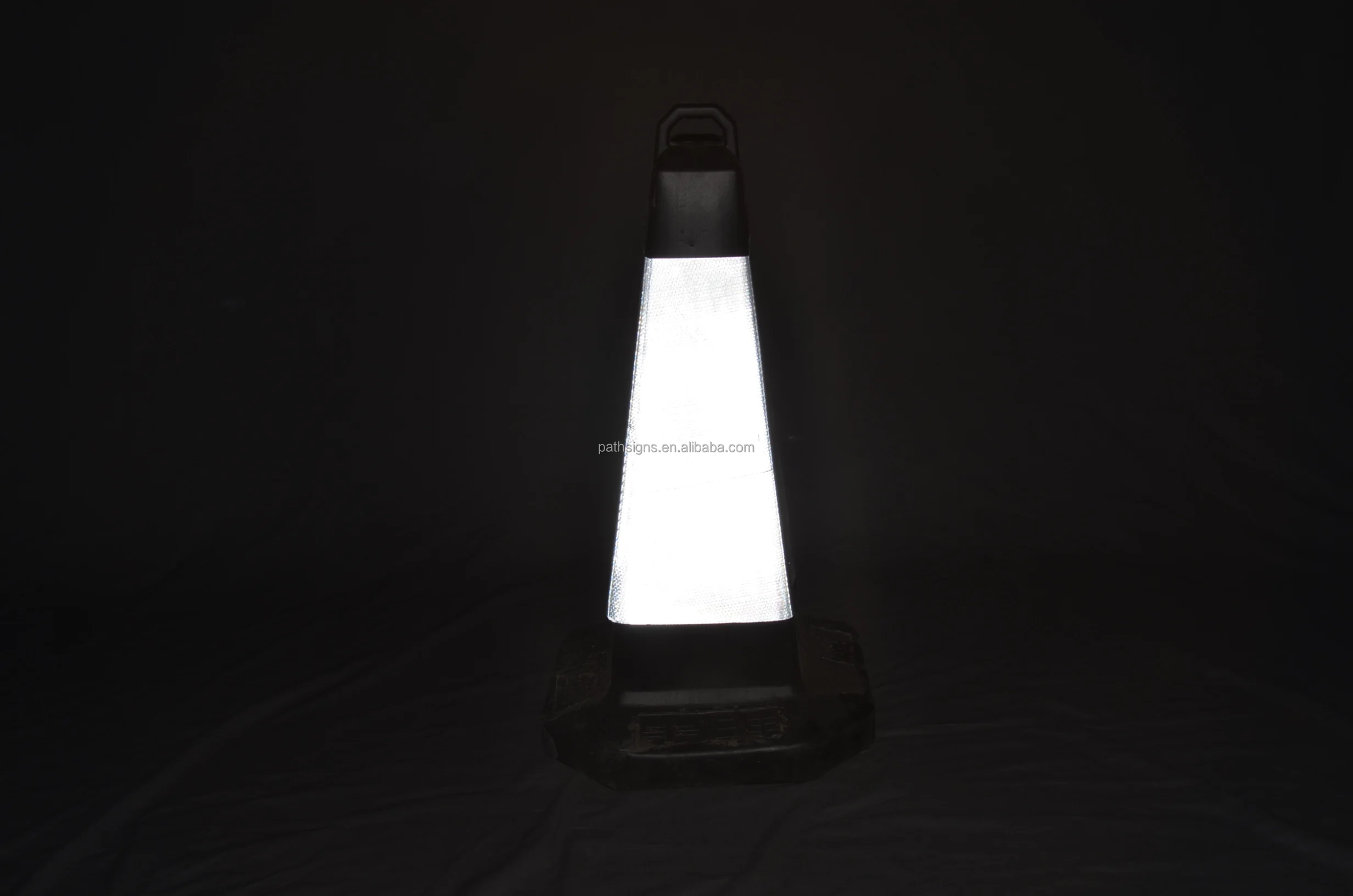 Reflective Vinyl Sticker Cone Sleeve Custom Design Sliver White Glowing Film for Traffic Safety Cone PVC Rubber Plastic Collar
