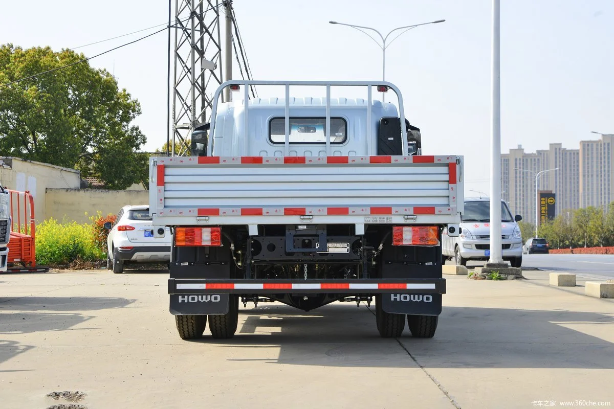 160 horsepower 3.85 meters AT automatic  gear Truck Cargo trucks 4x4 for SINOTRUK HOWO