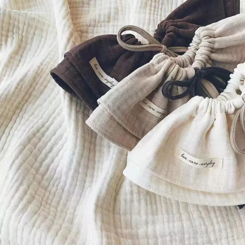 Amazon Hot Selling  Ins Style Baby Bibs 100% Organic Cotton Muslin Baby Bandana Bibs