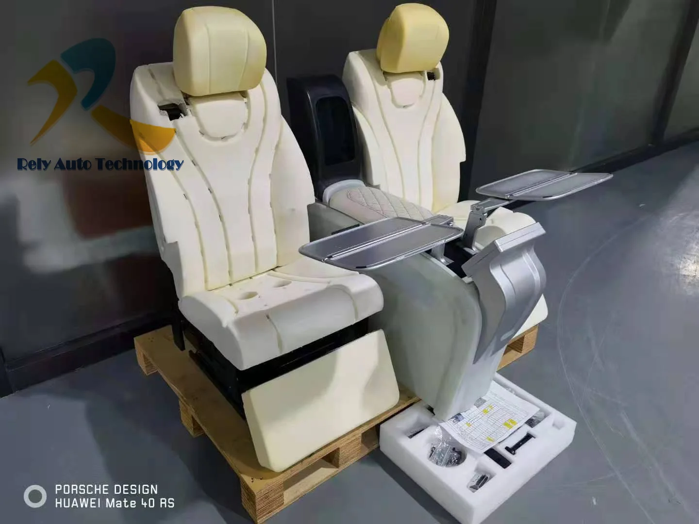Автозапчасти 2022 ручной скрытый складной стол Maybach Butterfly для фургона w447/vito/v-class/v-klase/metris