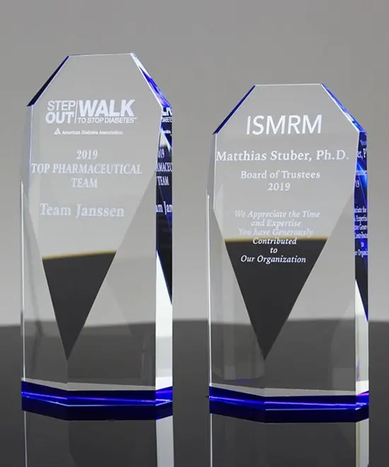 Hitop design Etched Ice Peak with Custom Text Logo Engrave Crystal Award K9 crystal Trophy Plaque Souvenir