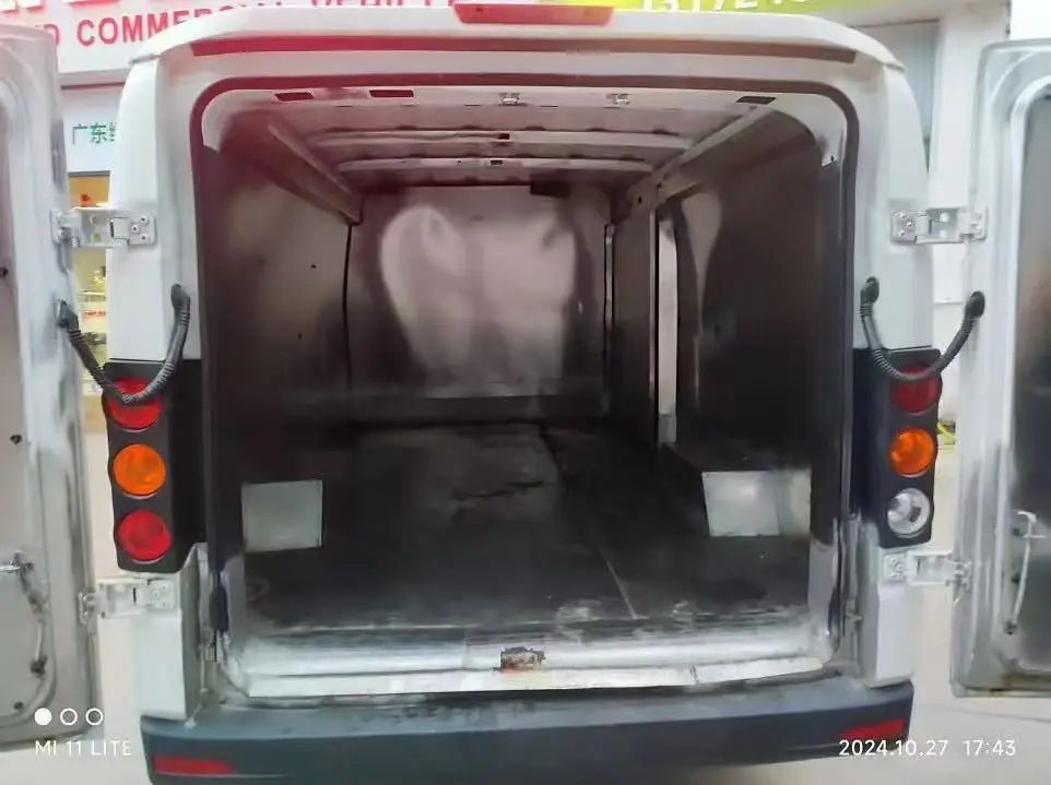Geely V6e VAN 40Kwh Battery Fast Charge 40 Minutes 125 Mile Range 22-23 Years Production Truck 1000 Units for Sale
