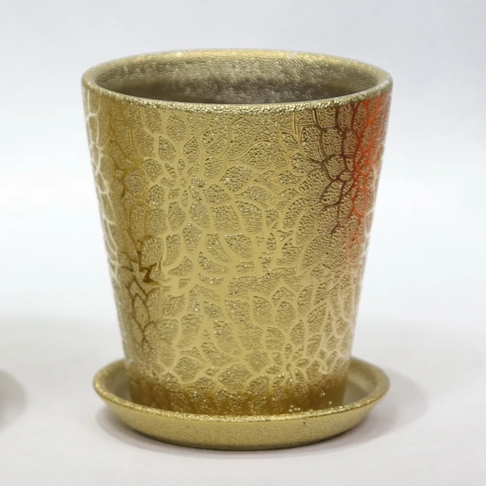 Best Selling Air Bonsai Magnetic Levitating Flower Pot Floating Plant Holder Creative Home Decoration