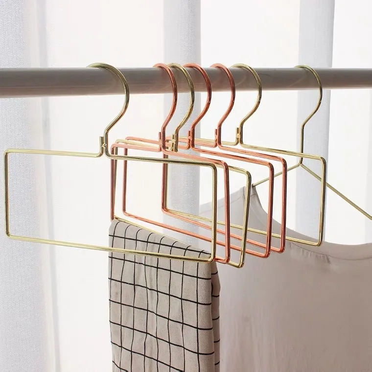 Round rectangle shape gold color metal wire scarf display coat hanger wholesale