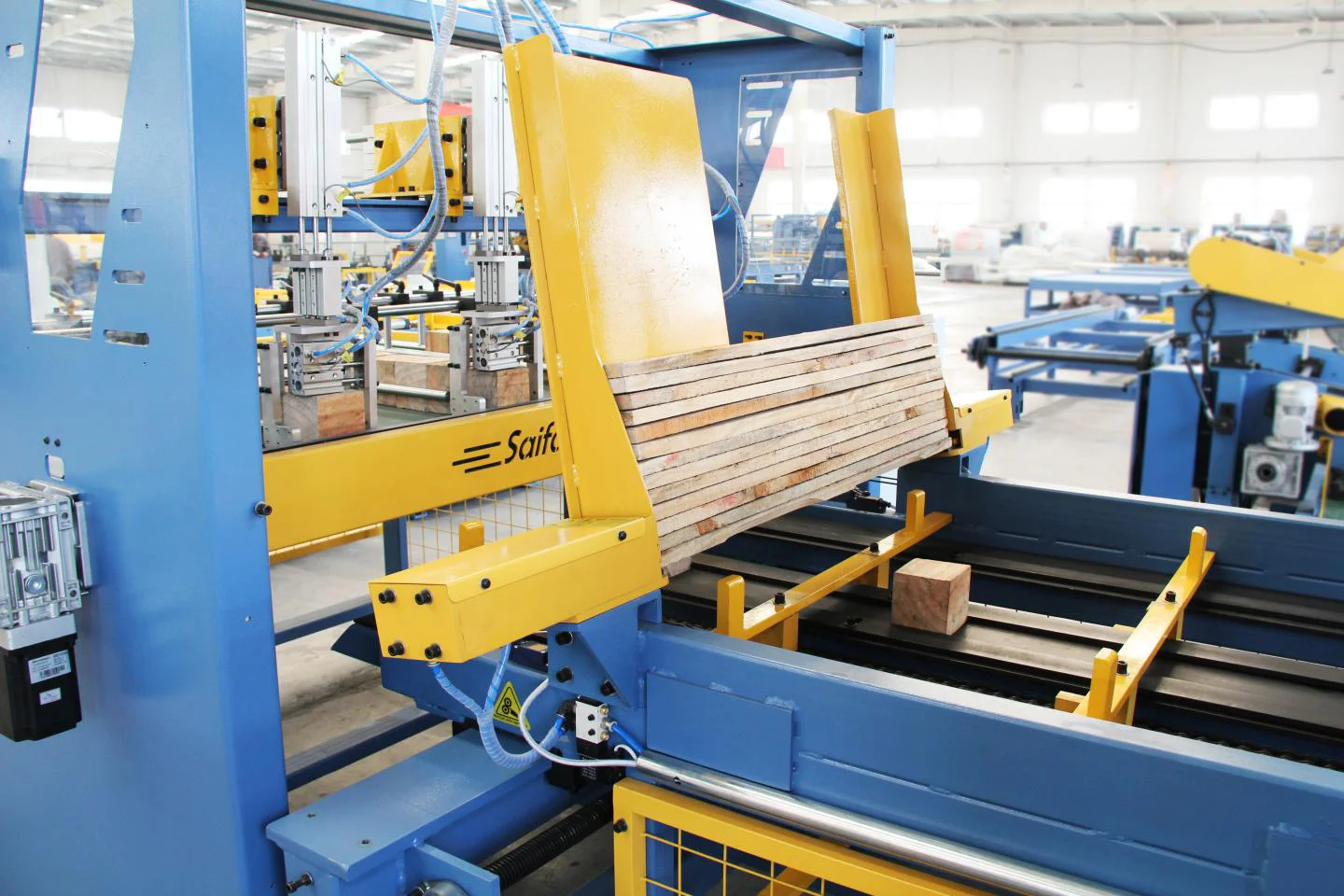 HICAS Wooden Pallet Leg Nailer nailing Machine Automatic Wooden Pallet Equipment