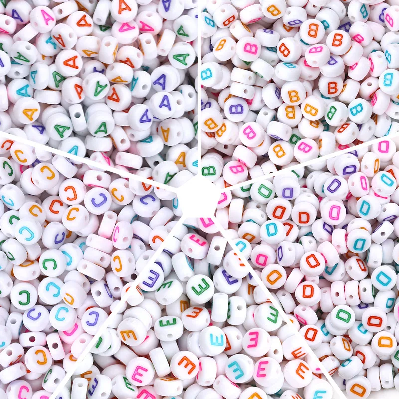 100pcs acrylic alphabet beads white background colorful word flat round letter bead for Jewelry making