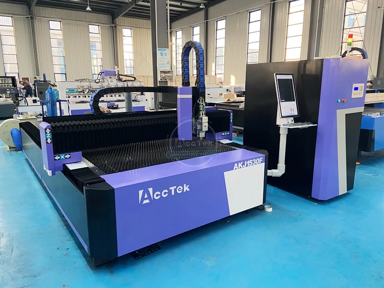 the newest Oil Lubrication System laser cutting machine metal for steel