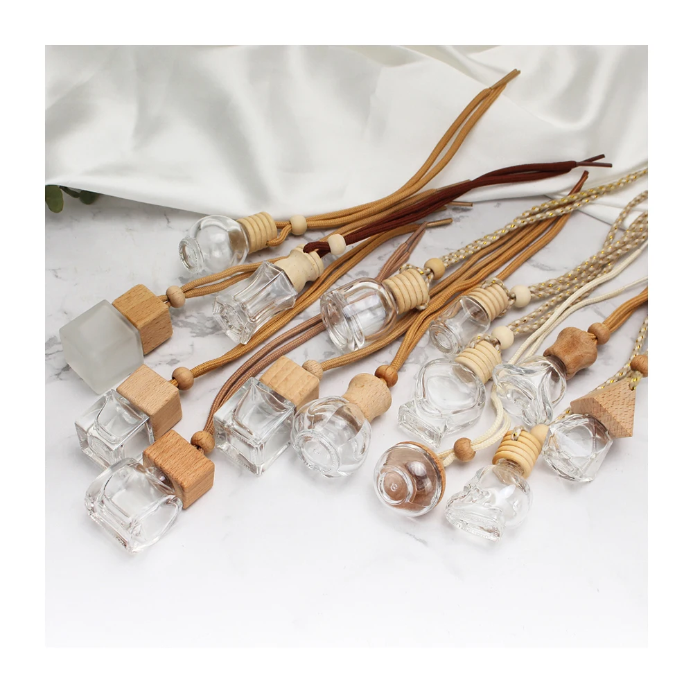 Mini 8ml Wood Hanging Car Aroma Diffuser 10ml car perfume bottle with wooden cap