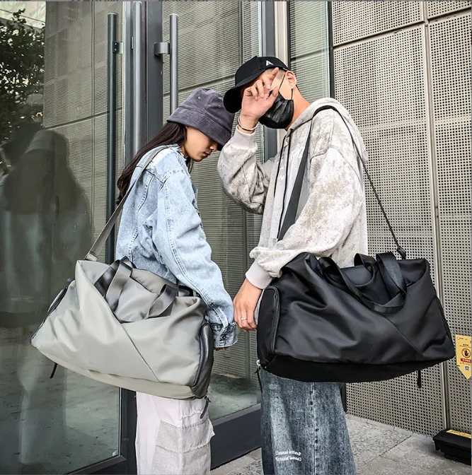 Hot Short Travelling Men Handbags Multi-function Divide Dry And Wet Waterproof Gym Bags For Women