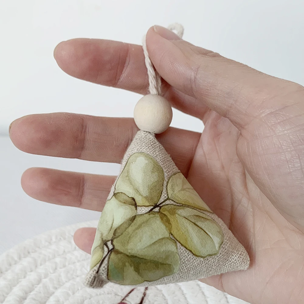 ICEBLUE HD 100% Handmade Chinese Herbal Medicine Anti-Mosquito Scent Bag