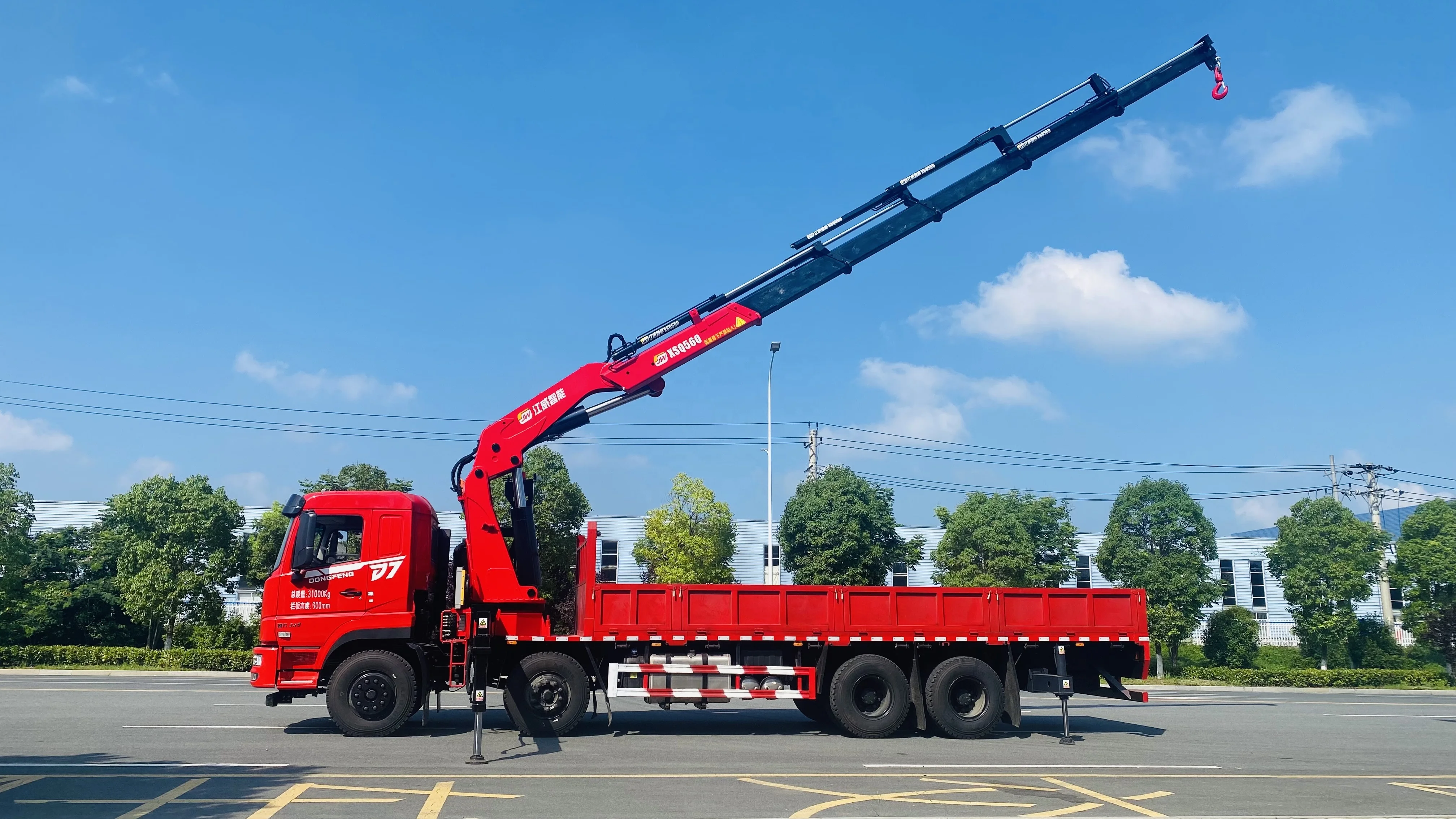 Large brand high-quality factory direct sales of 130 tons of large tonnage cranes used for lifting heavy objects