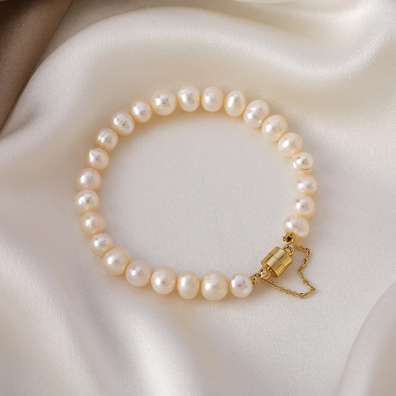Natural White Color Pearl Magnetic Buckle Chain Bracelet Simple Round Pearl Handmade Braided Jewelry Bracelet for Women Gifts