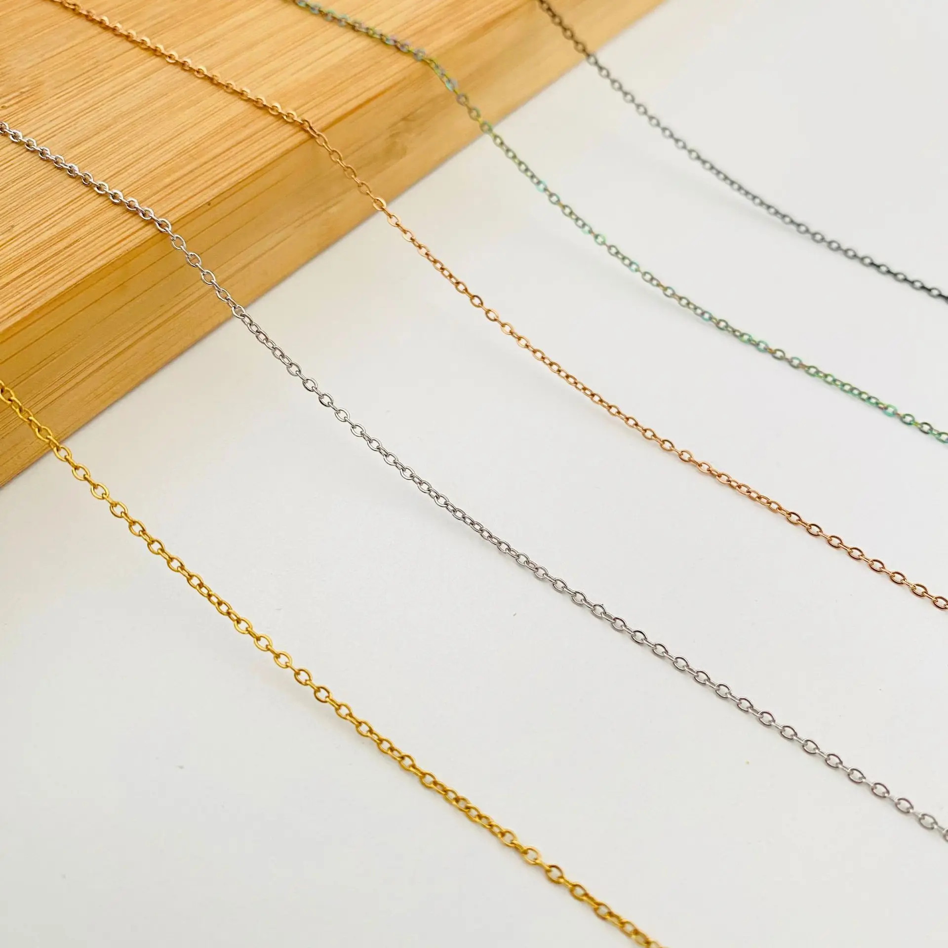 Stainless steel  O cross chain factory direct wholesale explosion simple Joker 18K gold plating diy