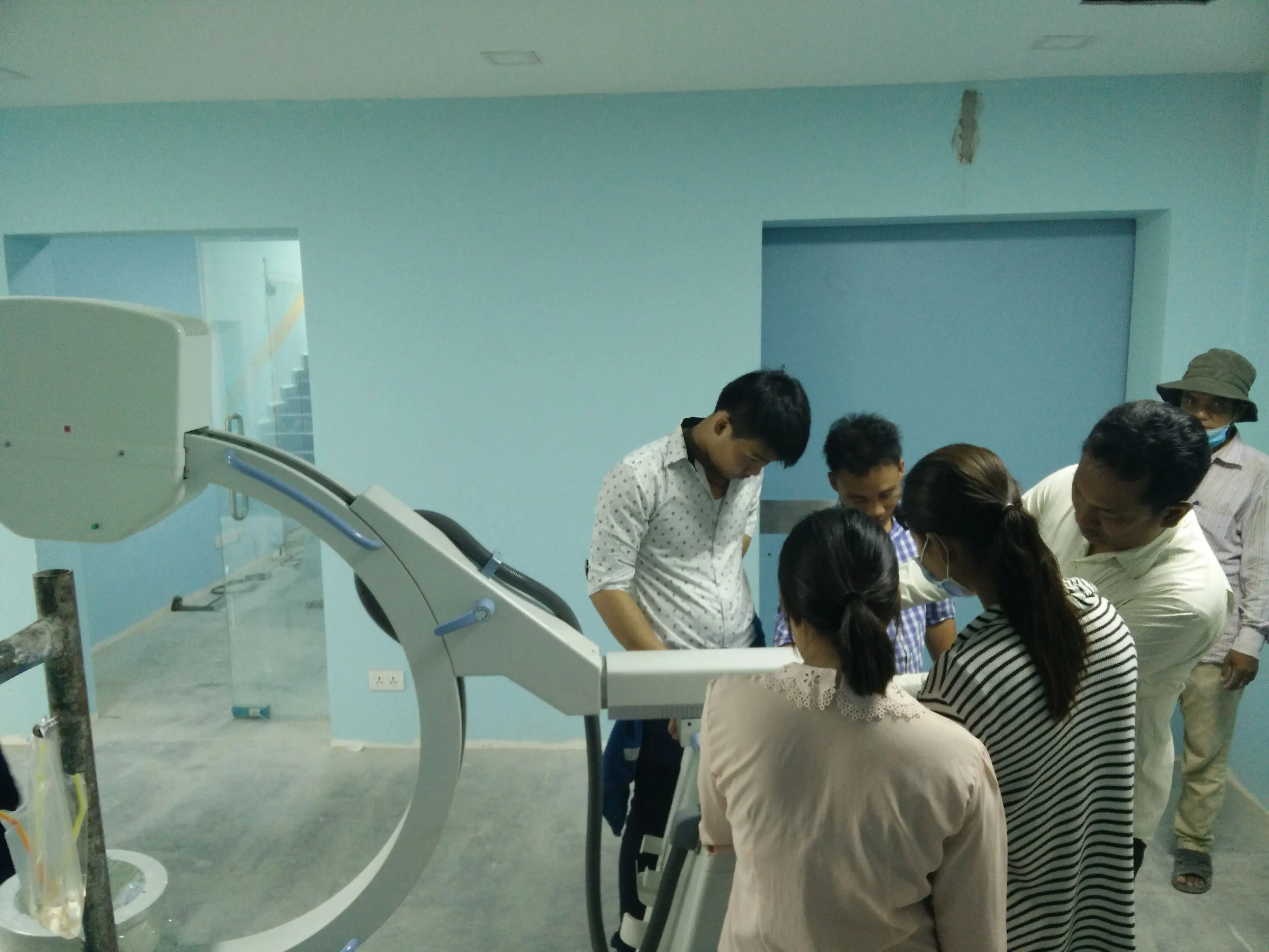 High Frequency Mobile Digital FPD C-arm System X-ray