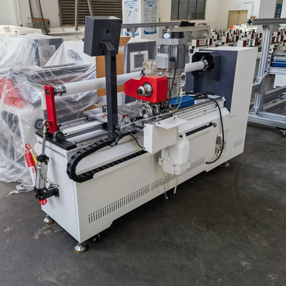 Автоматическая машина для резки рулона 1300 мм