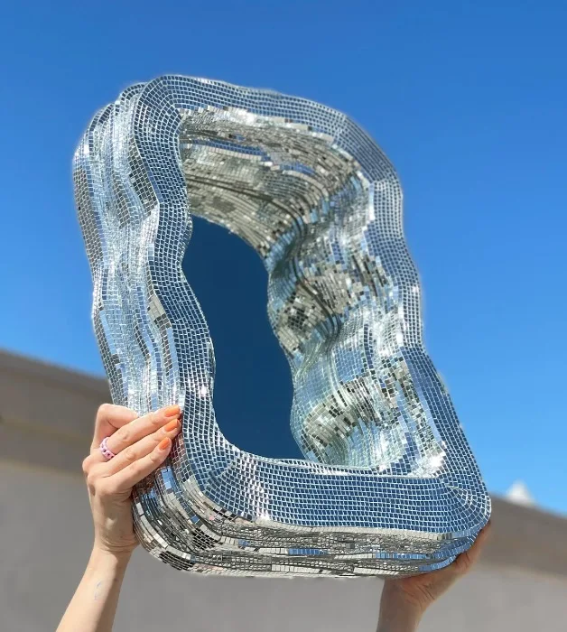 Disco Wavy mirror luxury mirror Dream Mirror
