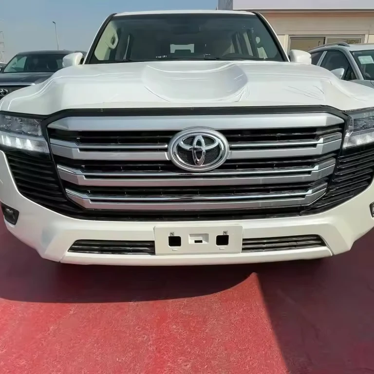 Мощность и характеристики подержанных автомобилей Toyota Land Cruiser 3.3TT GXR 2022 в хорошем состоянии готовы к работе