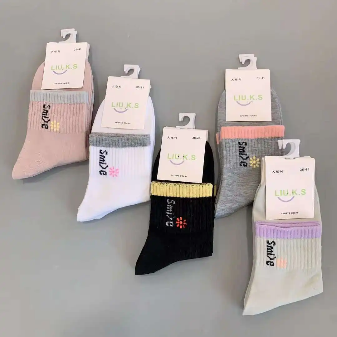 HY-1961 Wholesale Stocked  Crew Socks Women Girl  Mixed Colors Randomly Woman Stockings with low price