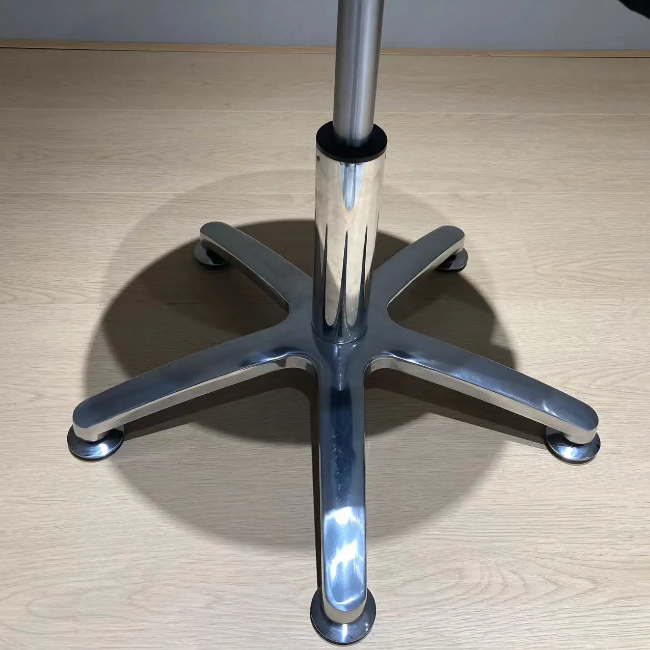 Generic Chair Stool with Pu Leather Stools Swivel Height Adjustable Stool with Fixed Glides Salon Chairs for Salon Home Office