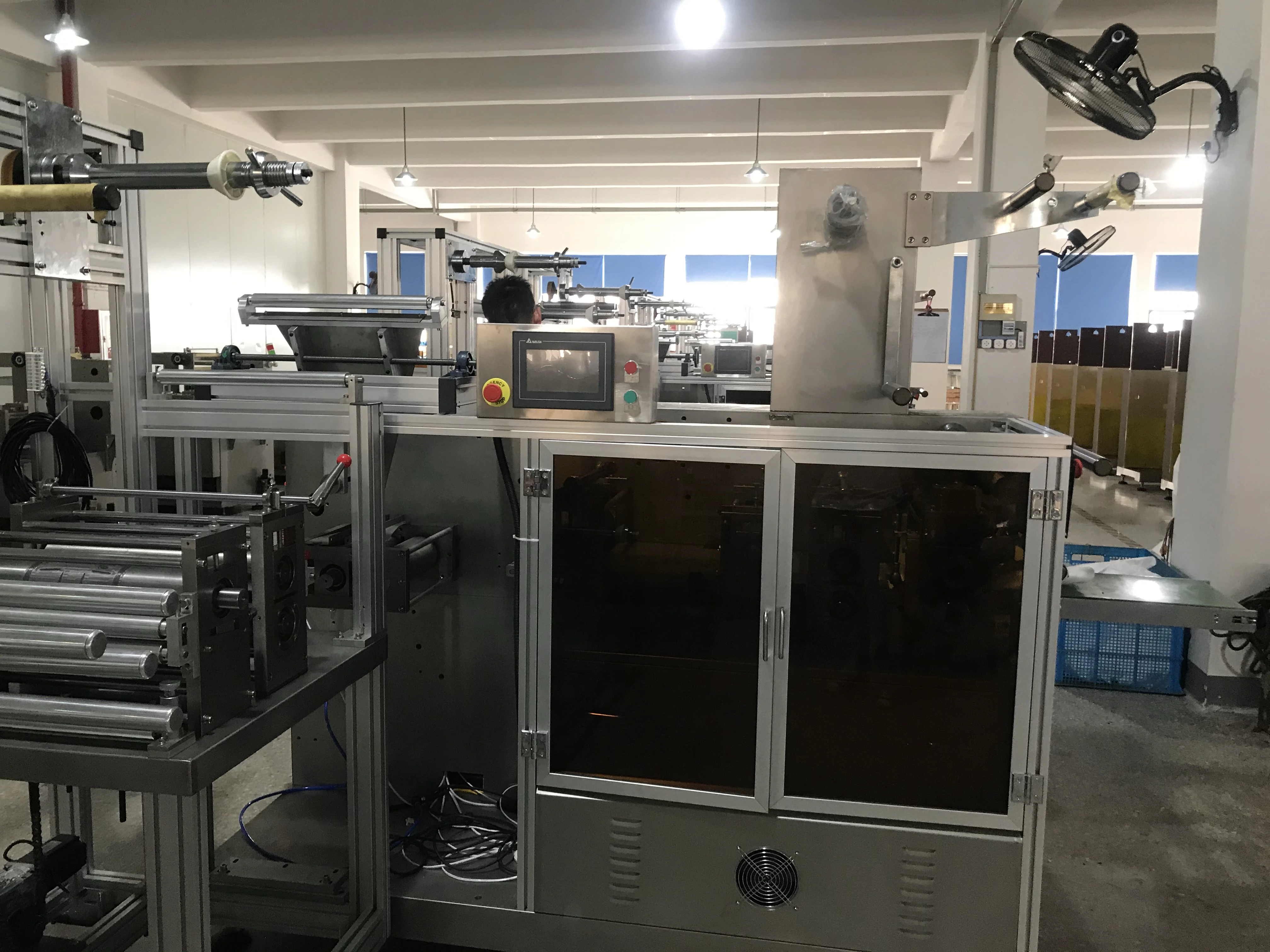 
Full Automatic 3D KN95 Face Mask Making Machine High Speed With Low Price 