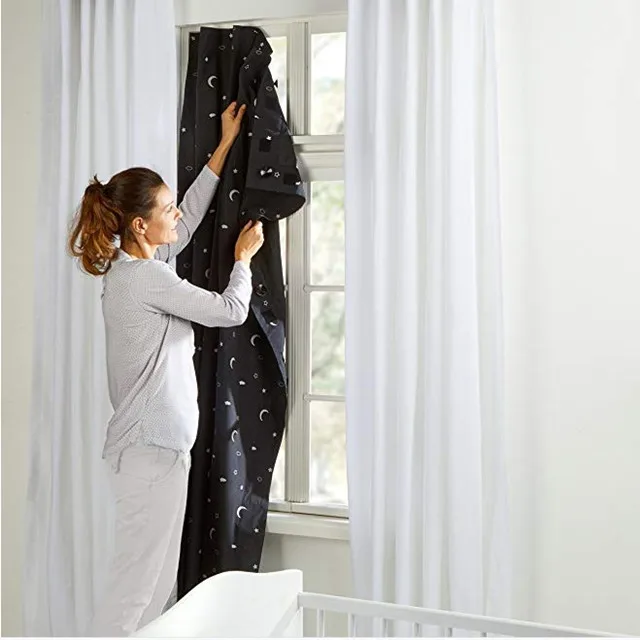 Printed Temporary Blind Portable Blackout Suction Cup Travel Window Curtain Made in China Kid Moon and Star % Polyester 100