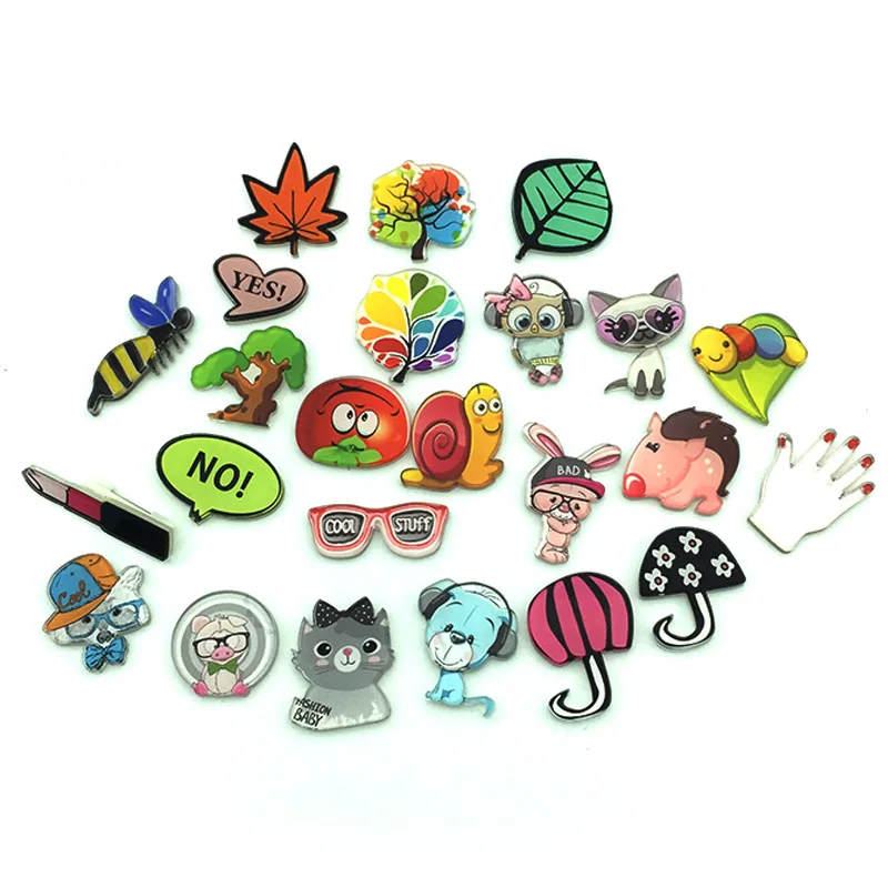 Design custom-made acrylic badge brooch, can make any shape any pattern pin brooch brooch