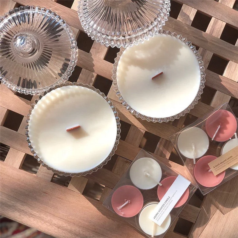 Decorative Glass Candle Jar With Glass Lid Custom Transparent Color Empty Glass Candle Holder