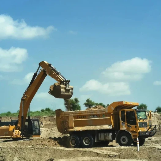 Chinese Large Mines Big Payload CMT66 Mining Dump Truck