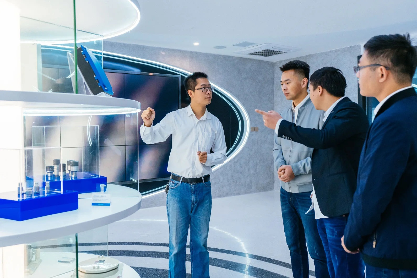 ICP vibration sensor equivalent to IMI 603C01