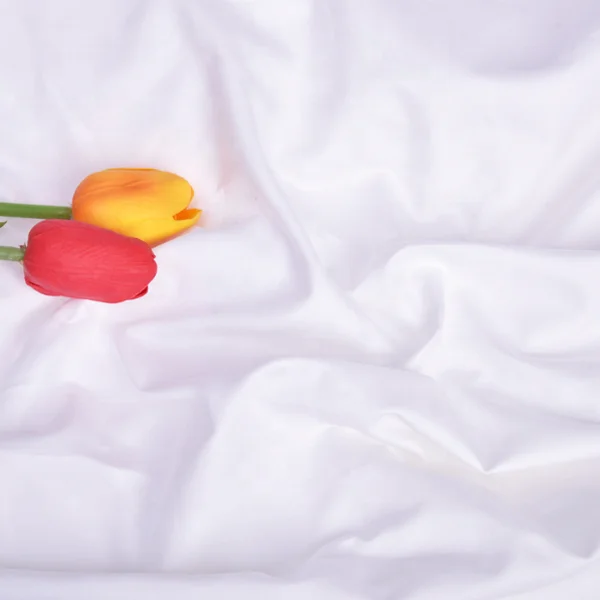 Wholesale plain 40*40 300tc hotel bed sheet material 100% cotton fabric roll