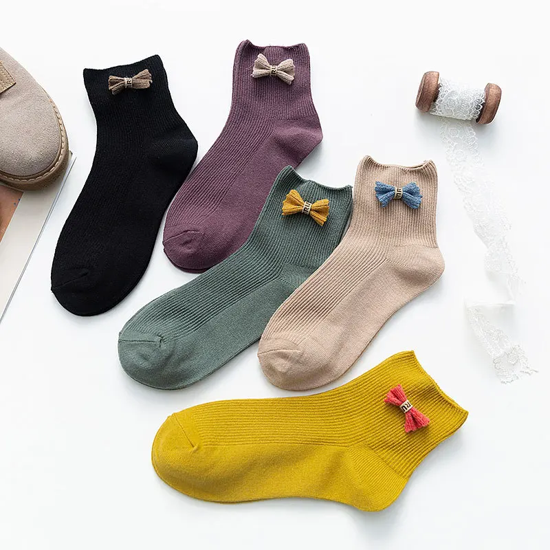 In stock female winter novelty cotton cerw socks Japanese cute bowknot socks women
