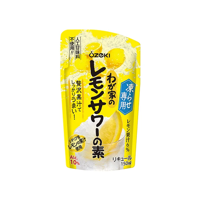 Замороженные вкусные с гладкой текстурой выполнена ликера алкогольных напитков напиток