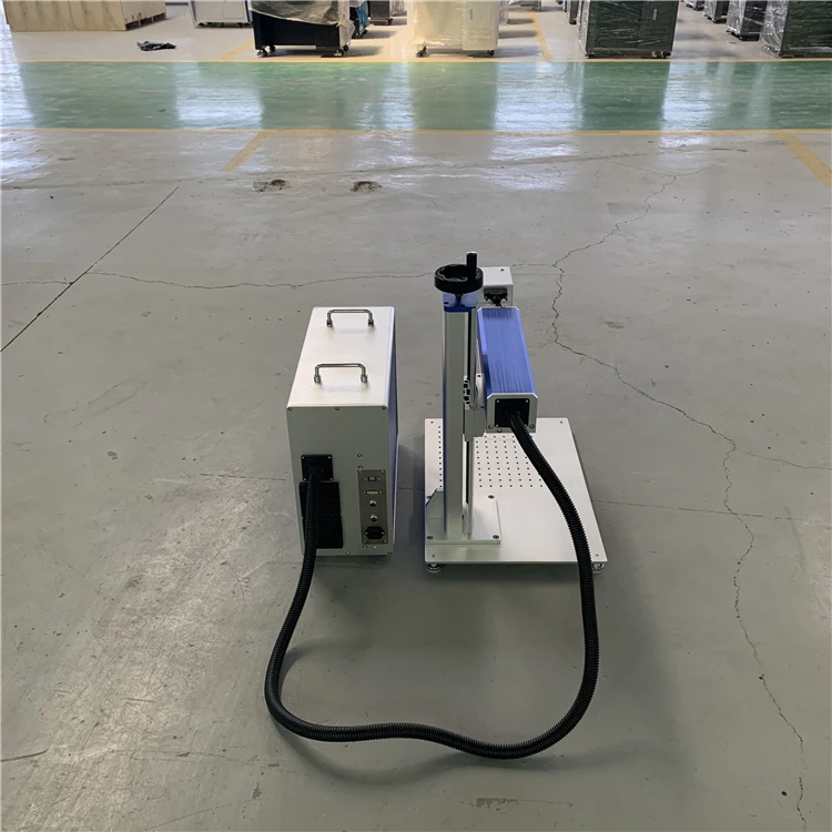 20W 30W 50W Desktop Split Fiber Laser Marking Machine For Metal